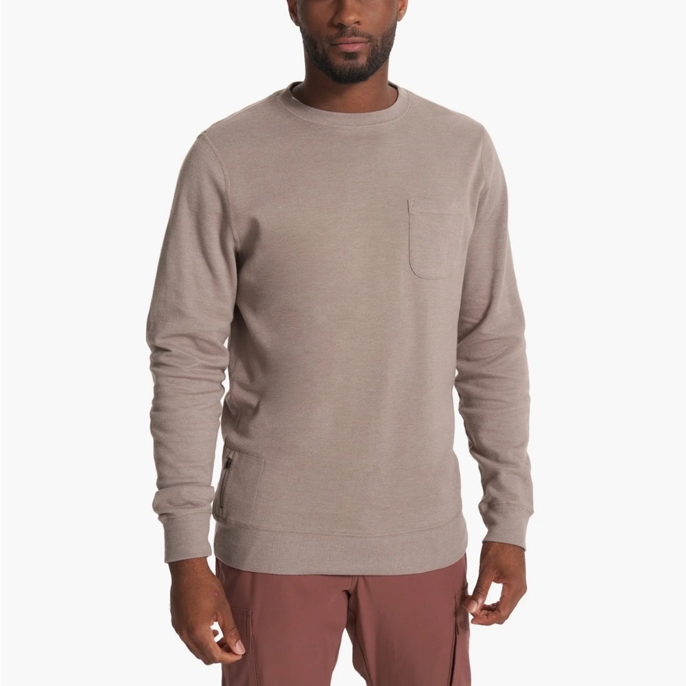 Vuori Men's Jeffreys Pullover in Walnut Heather